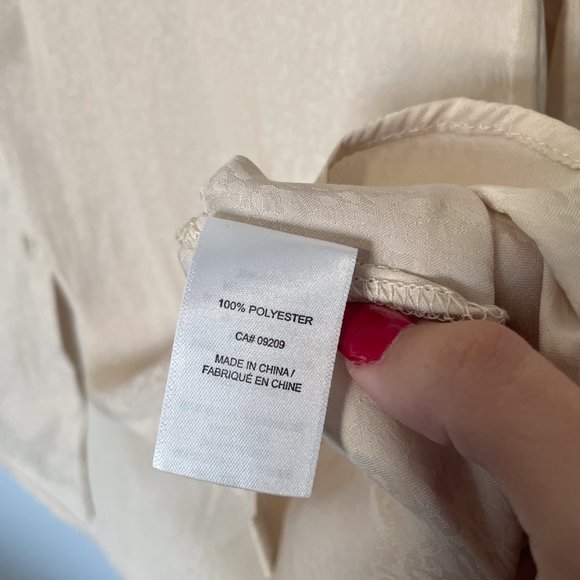 Cream Blouse - Picture 4 of 5